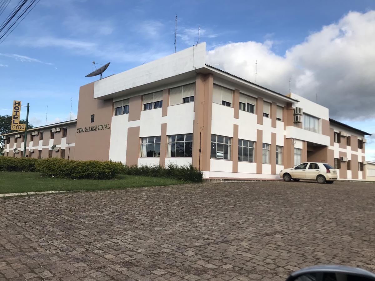 Cyro Hotel Cacapava do Sul Kültér fotó